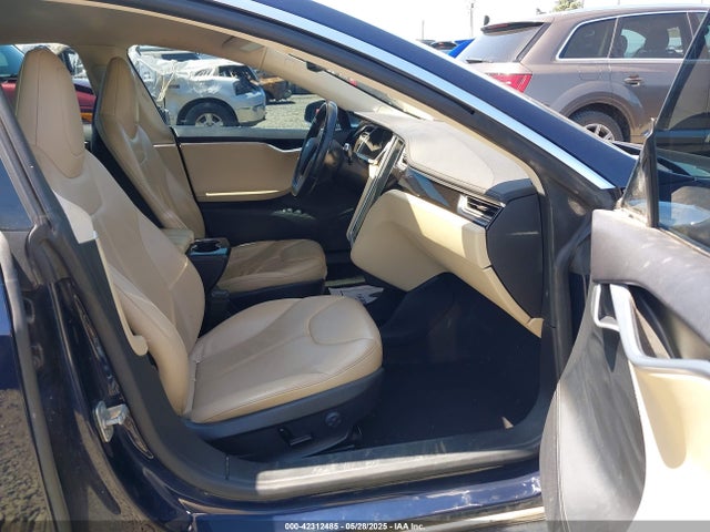 2014 TESLA MODEL S 5YJSA1H18EFP31969 Photo 4