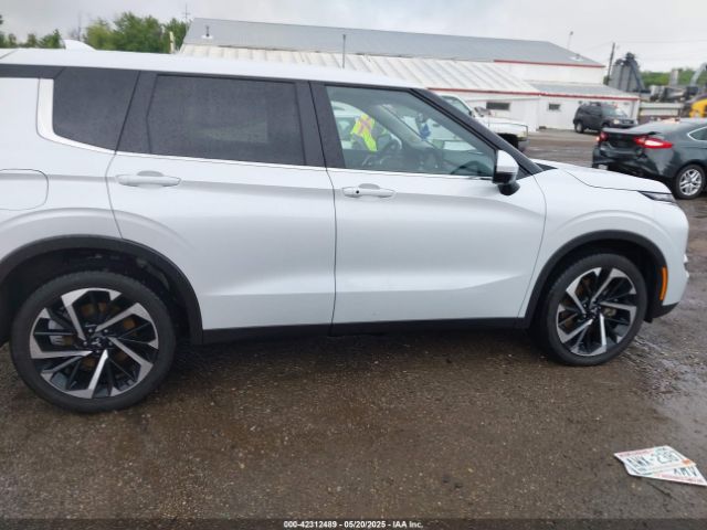 JA4J4VA88RZ014998 Mitsubishi Outlander