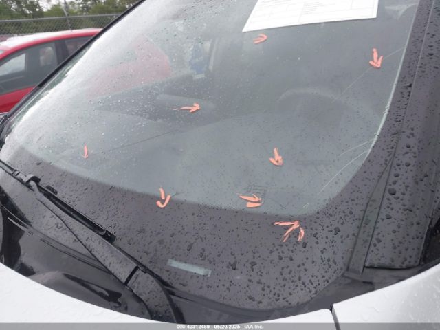 JA4J4VA88RZ014998 Mitsubishi Outlander