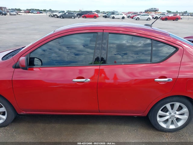 3N1CN7AP7EL811388 Nissan Versa 1.6 Sl