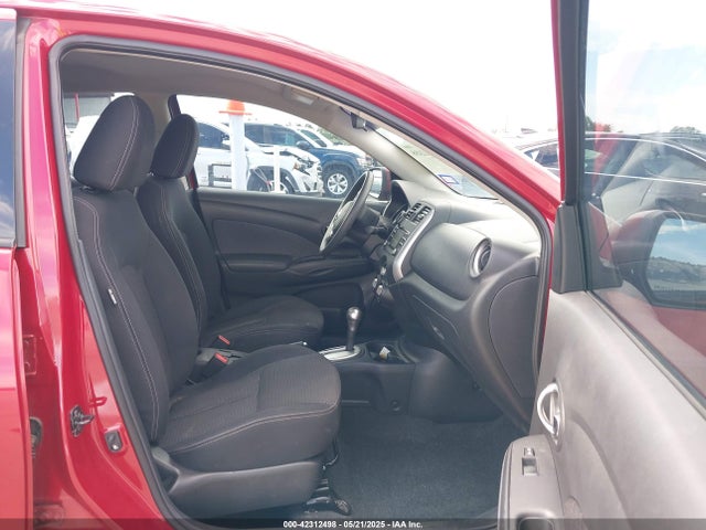 3N1CN7AP7EL811388 Nissan Versa 1.6 Sl