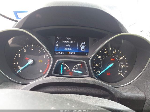 1FMCU0J95HUC34066 Ford Escape Titanium
