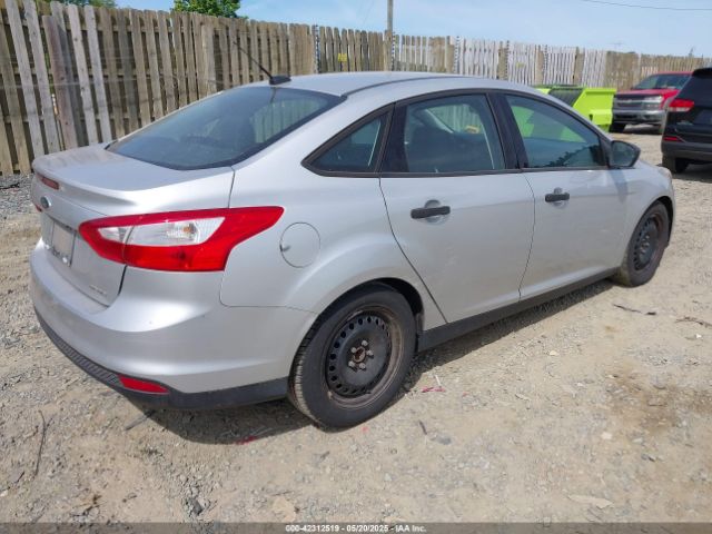 1FADP3E20EL298571 Ford FOCUS S