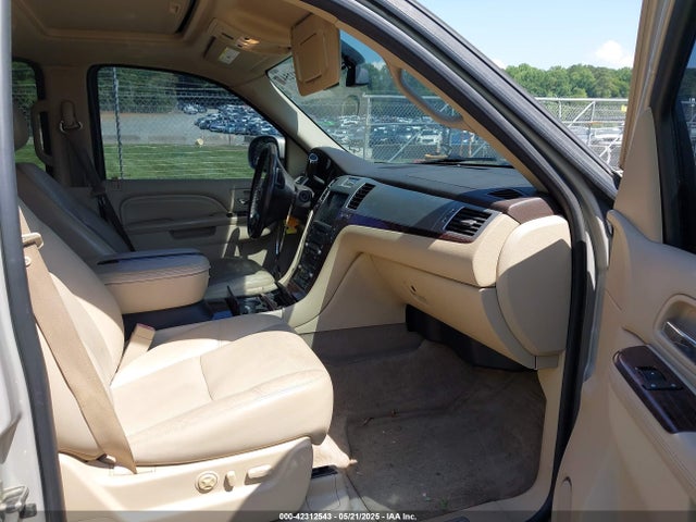 2010 CADILLAC ESCALADE 1GYUCCEF0AR155906 Photo 4