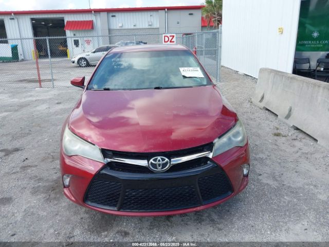 4T1BF1FK0HU684859 Toyota CAMRY SE