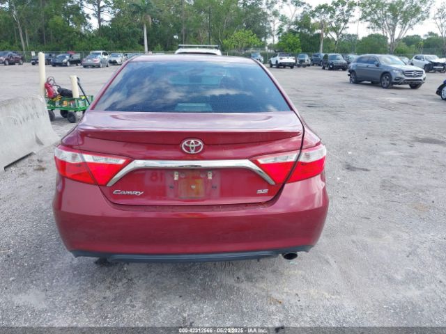 4T1BF1FK0HU684859 Toyota CAMRY SE