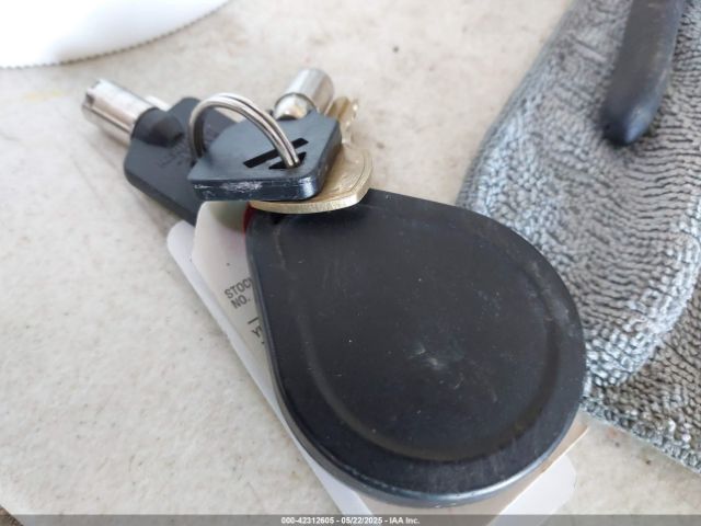 2019 HARLEY-DAVIDSON FLTRXS 1HD1KTP19KB673325 Photo 10