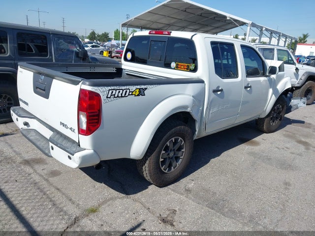 1N6AD0EV7JN751725 Nissan 2018
