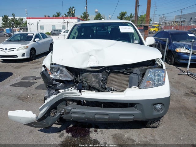 1N6AD0EV7JN751725 Nissan 2018