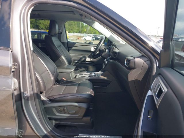 2022 FORD EXPLORER 1FMSK7FH4NGA90188 Photo 4