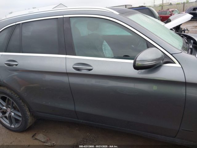 WDC0G4KB2HF162586 Mercedes-Benz Glc 300 4matic