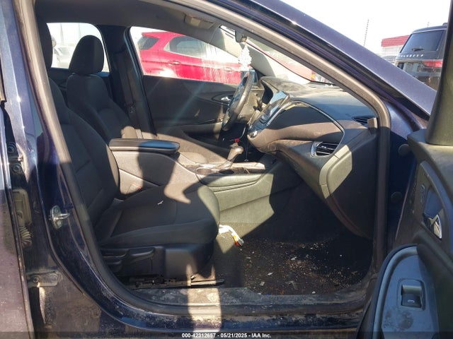 1G1ZE5ST8GF350151 Chevrolet MALIBU 1LT