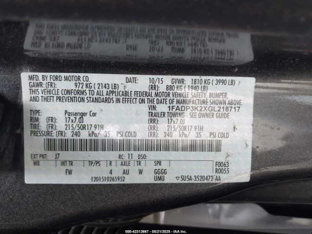 1FADP3K2XGL218717 Ford FOCUS SE