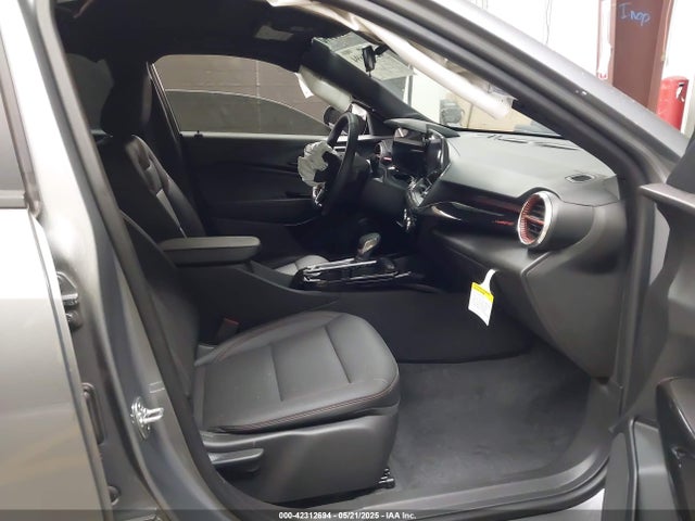 KL77LJEP9SC217739 Chevrolet lbp