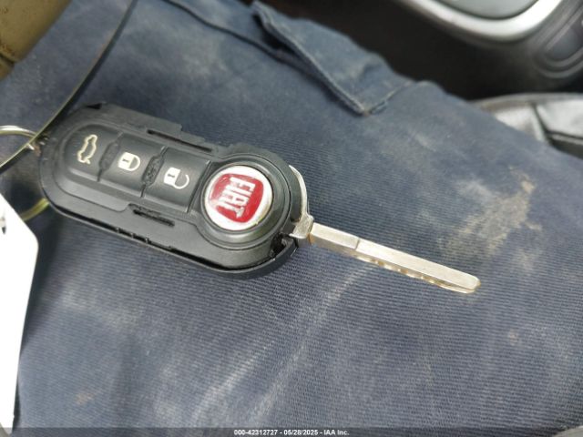 2014 FIAT 500L ZFBCFACH3EZ005251 Photo 10