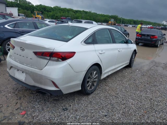 2018 HYUNDAI SONATA 5NPE24AF9JH678356 Photo 3