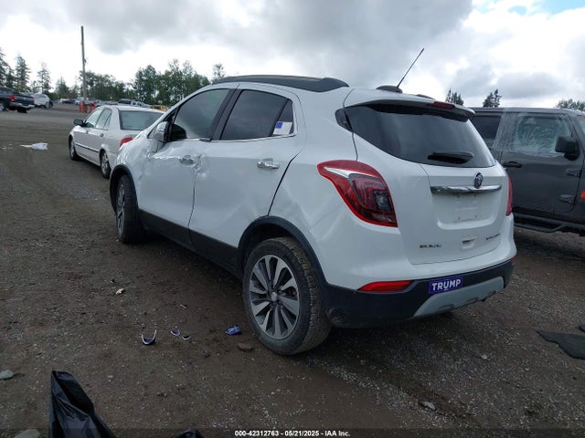 Buick Encore Essence 2018 KL4CJCSB4JB532782 Image 3