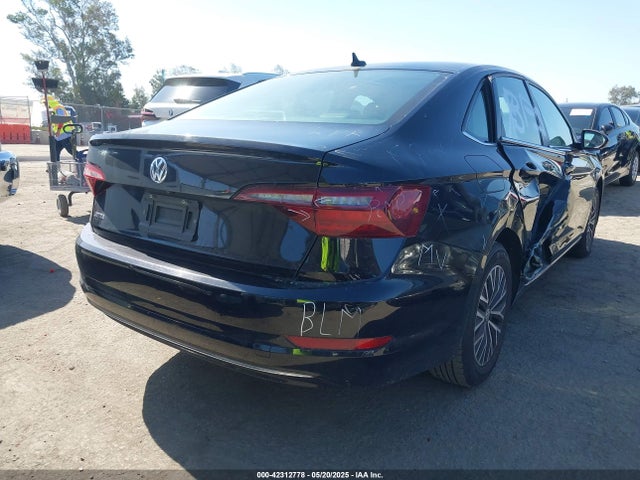 3VWC57BU5MM021045 Volkswagen tsi