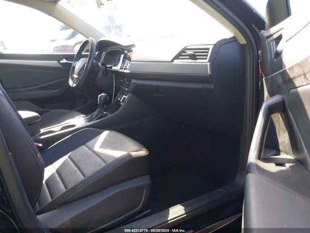 3VWC57BU5MM021045 Volkswagen tsi