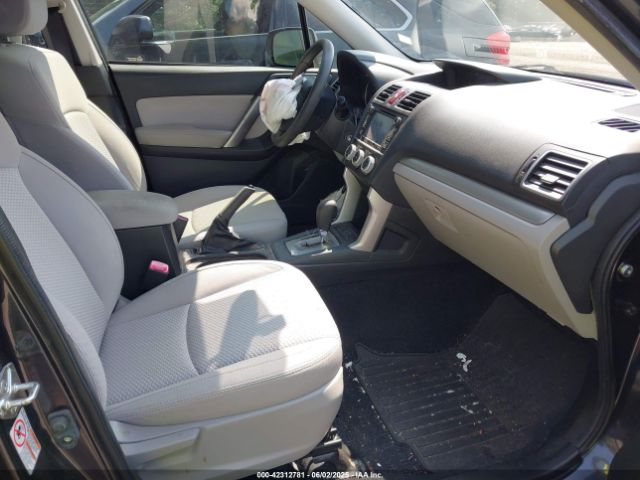 JF2SJABC5GH541514 Subaru Forester 2.5i