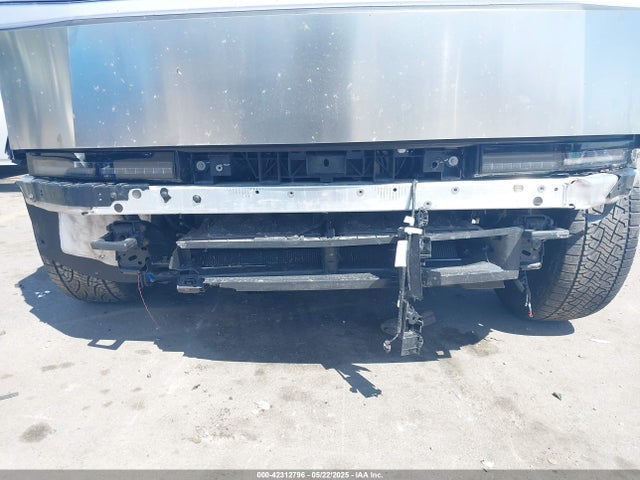 2025 TESLA CYBERTRUCK 7G2CEHED3SA066839 Photo 5