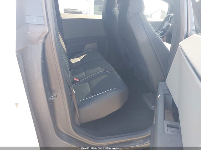 2025 TESLA CYBERTRUCK 7G2CEHED3SA066839 Photo 7