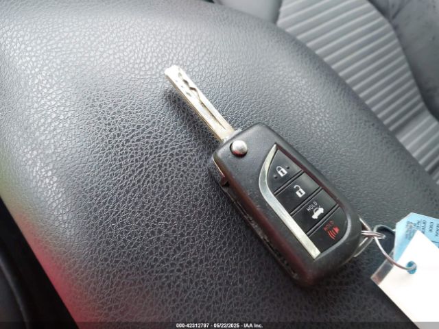 4T1B11HKXJU089342 Toyota CAMRY SE