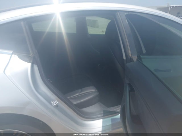 Tesla 2018 2018 5YJ3E1EA4JF016629 Image 8