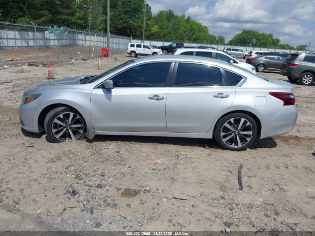 1N4AL3AP8HC257299 Nissan Altima 2.5 Sr