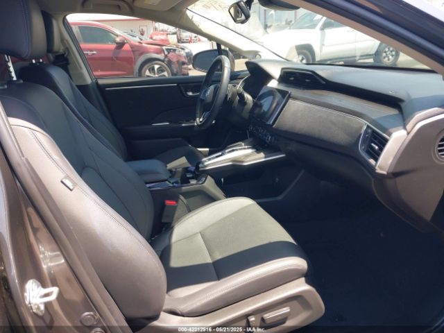 JHMZC5F32JC024117 Honda Clarity Plug-in Hybrid Touring
