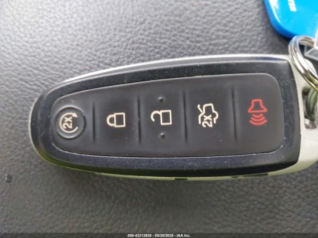 1FMCU9J96FUC02177 Ford 2015