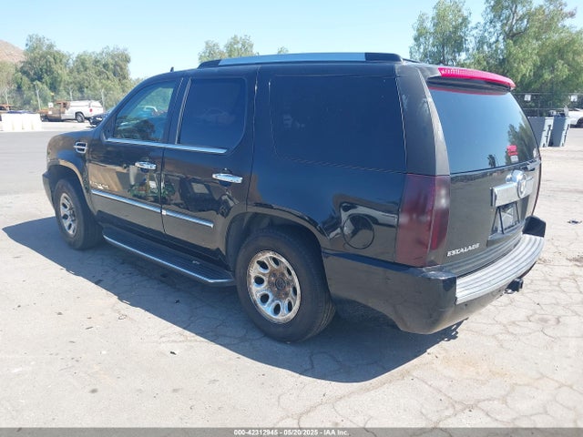 2007 CADILLAC ESCALADE 1GYEC63887R281627 Photo 2