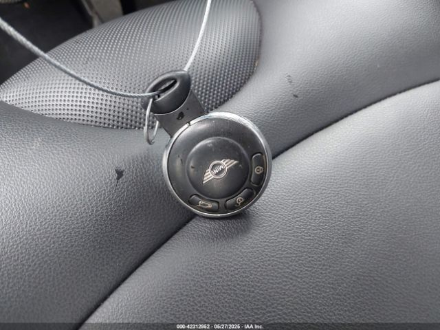 2012 MINI COOPER WMWSU3C54CT255840 Photo 10