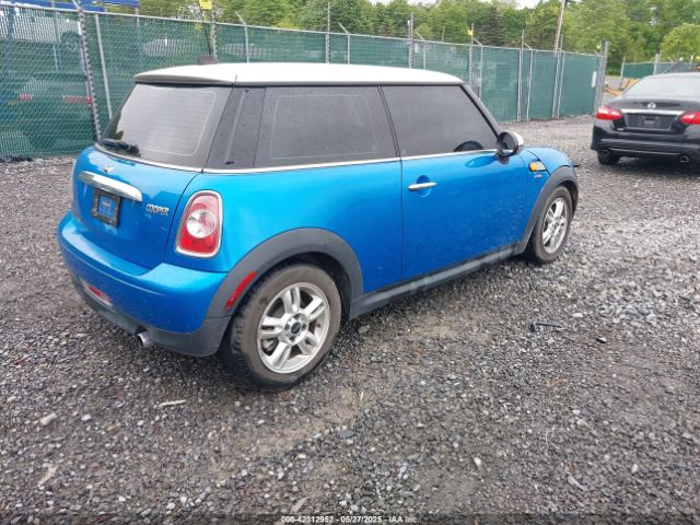 2012 MINI COOPER WMWSU3C54CT255840 Photo 3