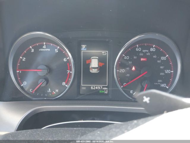 JTMNFREV1JJ195728 Toyota RAV4 SE