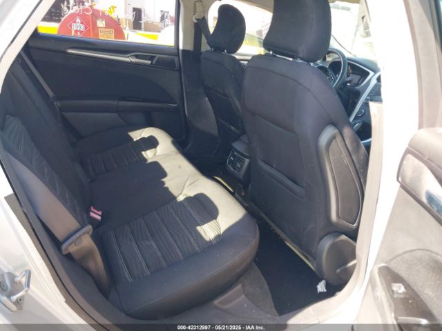 3FA6P0H75GR343989 Ford FUSION SE