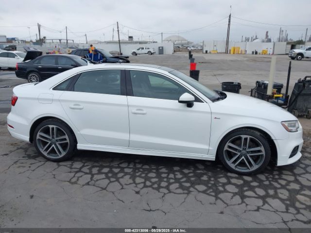 WAUJ8HFFXH1047739 Audi A3 2.0t Premium