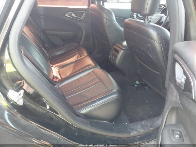 1C3CCCAB8GN182876 Chrysler 200 Limited Platinum