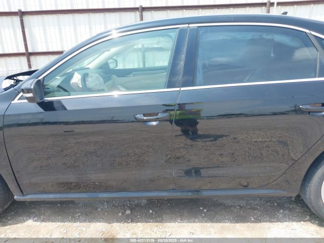 1VWBV7A33FC024325 Volkswagen Passat 2.0l Tdi Se