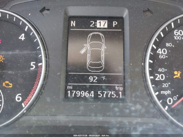 1VWBV7A33FC024325 Volkswagen Passat 2.0l Tdi Se