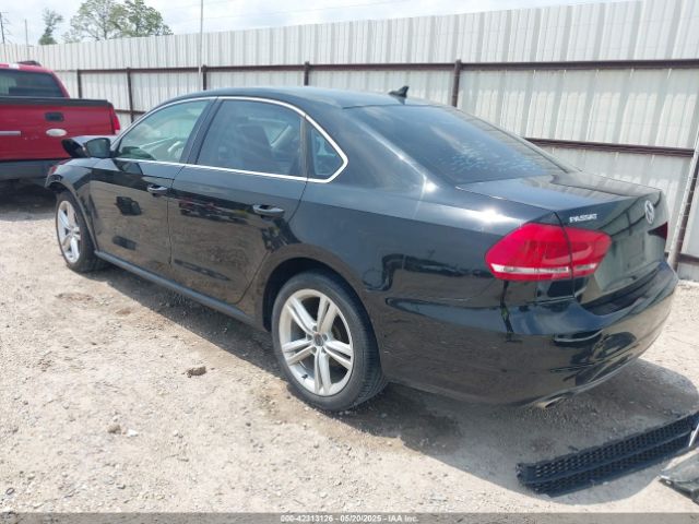 1VWBV7A33FC024325 Volkswagen Passat 2.0l Tdi Se