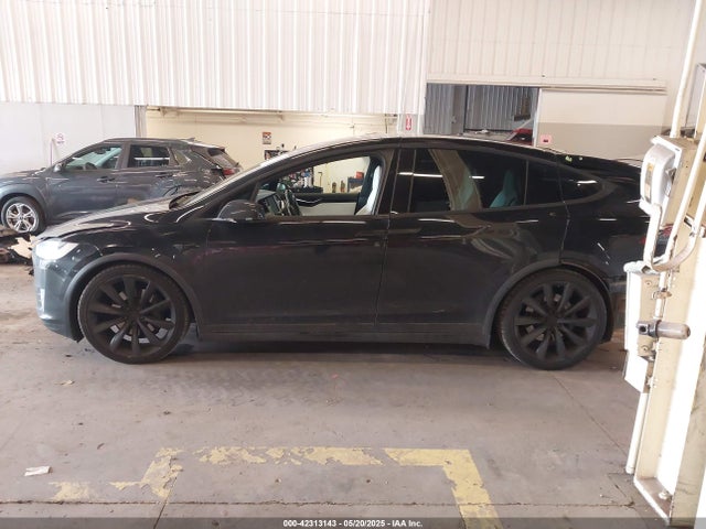 Tesla MODEL X 2017 5YJXCBE29HF044796 Image 15