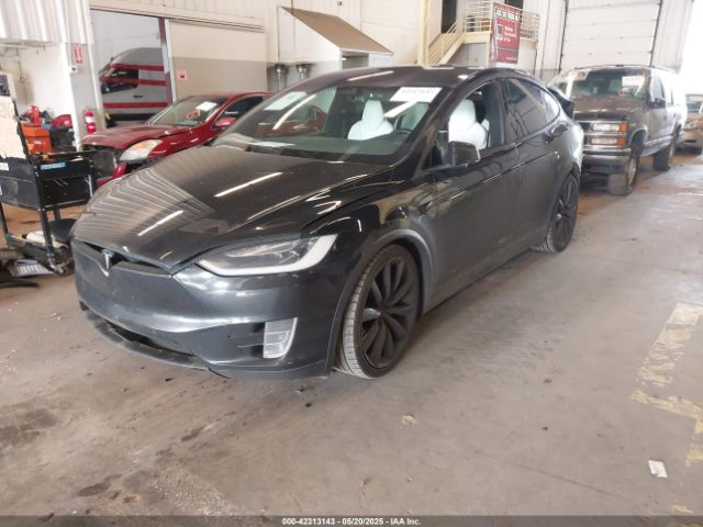 2017 TESLA MODEL X 5YJXCBE29HF044796 Photo 1
