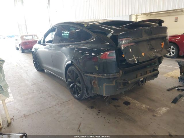 2017 TESLA MODEL X 5YJXCBE29HF044796 Photo 2