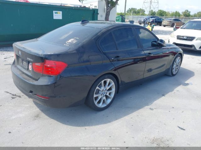 WBA3B1C56EP678753 BMW 320i