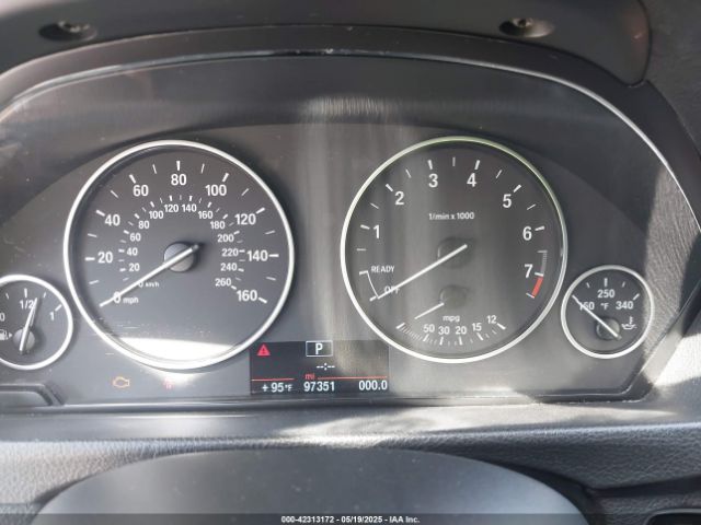 WBA3B1C56EP678753 BMW 320i