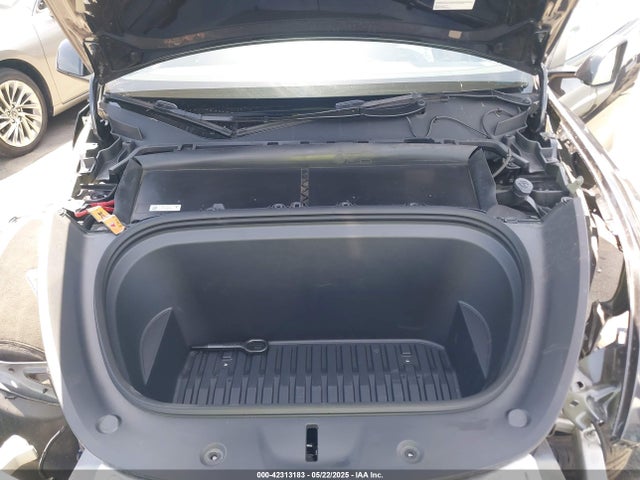 2024 TESLA MODEL Y 7SAYGDEE2RF165012 Photo 9