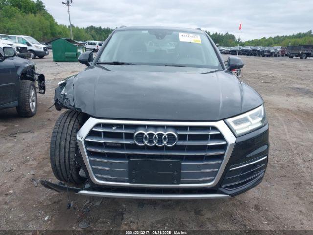 WA1BNAFY5J2204533 Audi Q5 2.0t Premium/2.0t Tech Premium