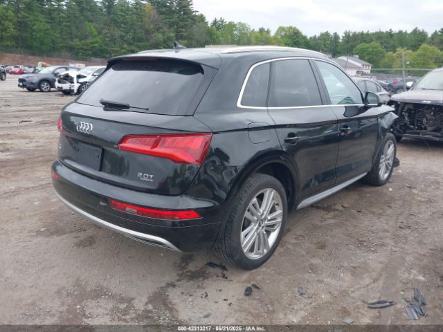 WA1BNAFY5J2204533 Audi Q5 2.0t Premium/2.0t Tech Premium