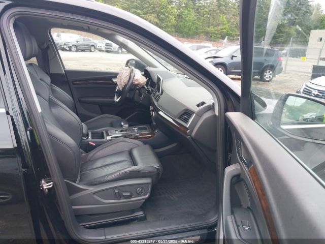 WA1BNAFY5J2204533 Audi Q5 2.0t Premium/2.0t Tech Premium